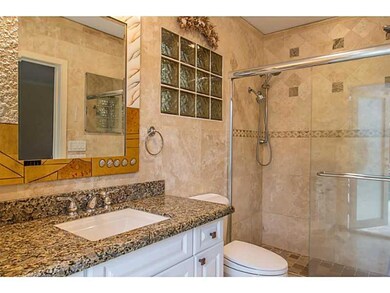 Master Bath/Spa.
