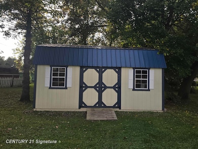 244 S Sherman St, Vassar, MI 48768 - photo 6