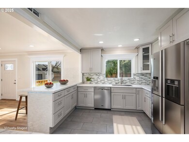 950 Coburg Rd, Eugene, OR 97401 - photo 7