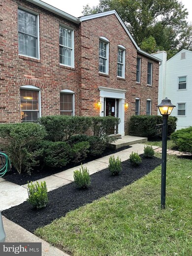 5367 Five Fingers Way, Columbia, MD 21045 - photo 4