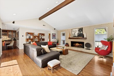 6911 Galemeadow Cir, Dallas, TX 75214 - photo 3