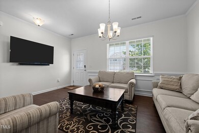 Versatile Second Living/ Area downstair