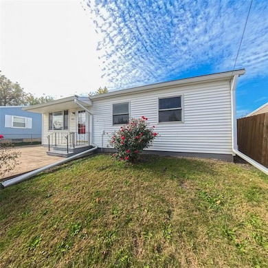 701 S 7th Ave, Marshalltown, IA 50158 - photo 2