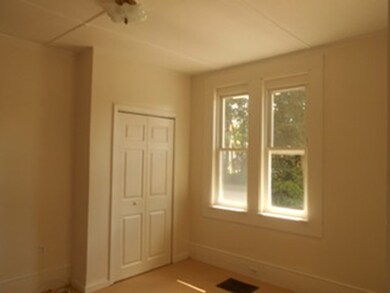 5 Gibbs Ct, Orange, MA 01364 - photo 6