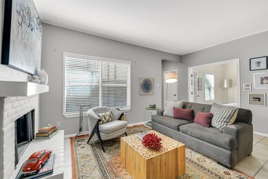 710 Bering Dr unit C, Houston, TX 77057 - photo 7