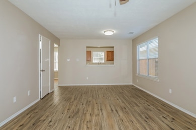 33119 Cottonwood Bend, Magnolia, TX 77354 - photo 5