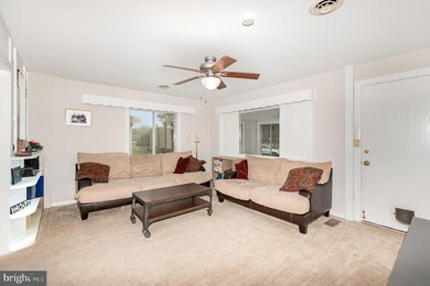 13 Helicopter Dr, Middle River, MD 21220 - photo 7