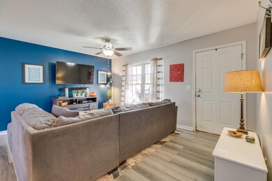 144 Hughes St, Johnson City, TN 37601 - photo 6