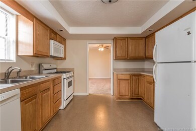 1723 McDonald Ln, New Albany, IN 47150 - photo 3