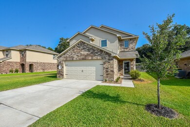 10118 Pine Trace Village Dr, Tomball, TX 77375 - photo 2
