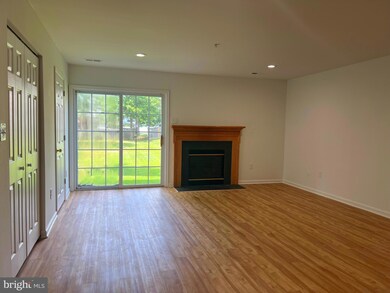 4123 Brown Bark Cir, Randallstown, MD 21133 - photo 6