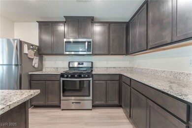 Granite counters, stainless appliances