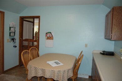 1942 Wendt Rd, Fitchburg, WI 53575 - photo 5