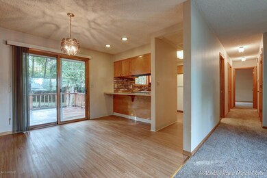 5330 E 42nd Ave, Anchorage, AK 99508 - photo 6