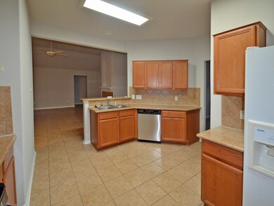 2330 Village Leaf Dr, Spring, TX 77386 - photo 3