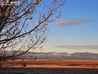 313 S Montecito Dr, Pueblo, CO 81007 - photo 4