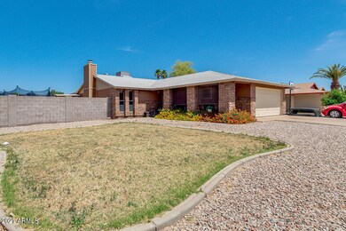 1616 W Los Arboles Place, Chandler, AZ 85224 - photo 4