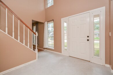 8126 Sunny Ridge Dr, Houston, TX 77095 - photo 6