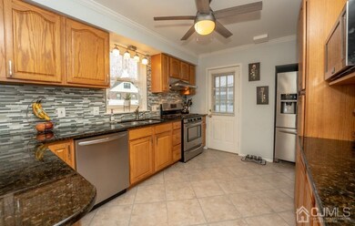 304 Greene Ave, Middlesex, NJ 08846 - photo 7