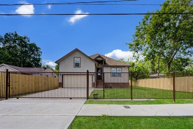 3726 Trout St, Houston, TX 77093 - photo 4