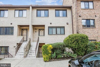 3812B Steppes Ct, Falls Church, VA 22041 - photo 3