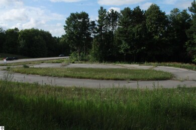 1202 N U S 31 S, Traverse City, MI 49685 - photo 6