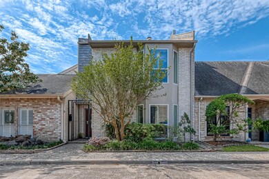 1740 S Gessner Rd, Houston, TX 77063 - photo 2
