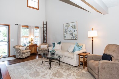N Peach Court 1106-6