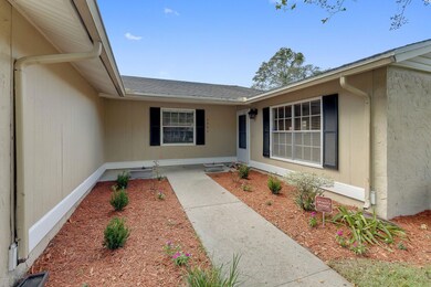 4964 Lofty Pines Cir E, Jacksonville, FL 32210 - photo 3