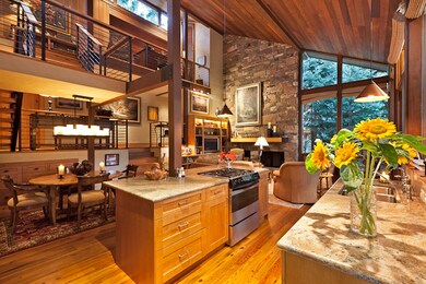 Kitchen-Dining-Loft