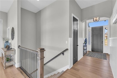 17439 W 169th Place, Olathe, KS 66062 - photo 4