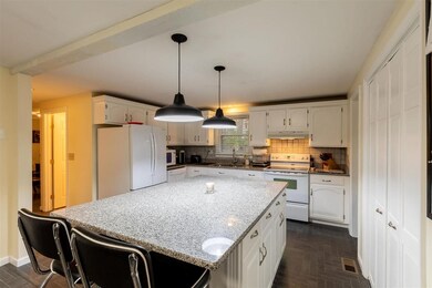 60 Lamson Dr, Merrimack, NH 03054 - photo 7