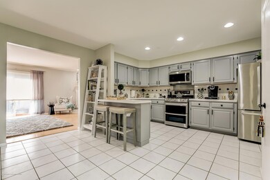 005_Kitchen
