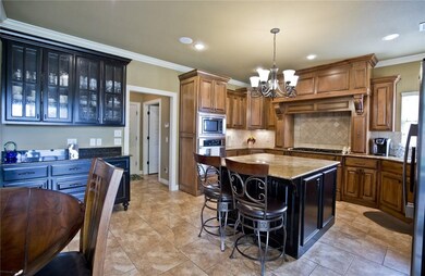 Behind photo sliding doors lead to your covered patio.