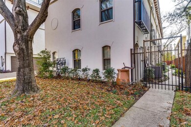 5918 Ross Ave unit D, Dallas, TX 75206 - photo 2