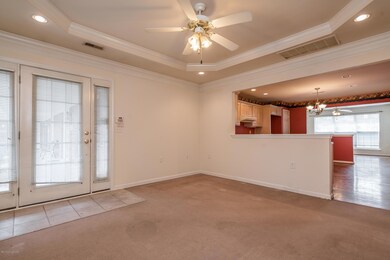 8430 Aspen Glen Way unit 8430, Louisville, KY 40228 - photo 5