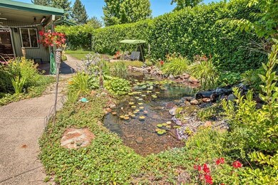 2781 E McAndrews Rd, Medford, OR 97504 - photo 3