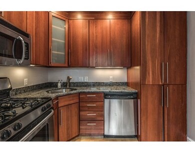 52 Cooper St unit 3, Boston, MA 02113 - photo 2