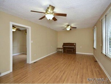 24 Nc 20 Hwy, Asheville, NC 28806 - photo 5