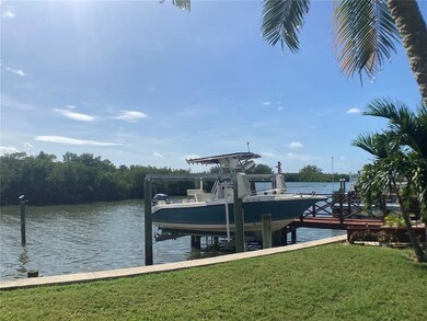 220 Boca Ciega Point Blvd S, Saint Petersburg, FL 33708 - photo 2