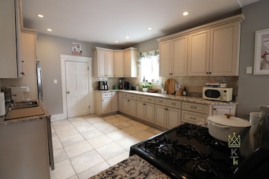 8 Parker St unit 2, Charlestown, MA 02129 - photo 5