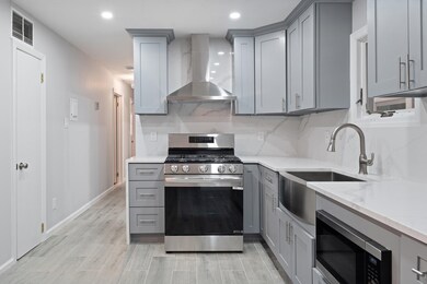 144 W 30th St unit 1, Bayonne, NJ 07002 - photo 4