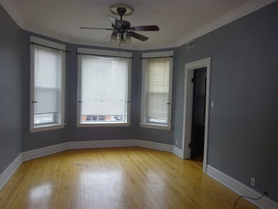 2725 N Kimball Ave unit 2, Chicago, IL 60647 - photo 3
