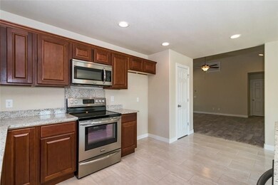 930 White Oak St, Elkins, AR 72727 - photo 7