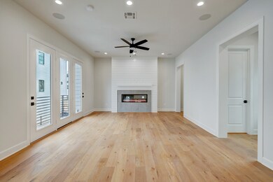 830 Wakefield Dr unit B, Houston, TX 77018 - photo 7