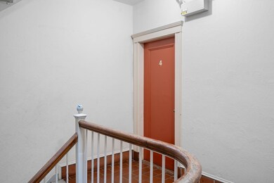 38 Linnaean St unit 4, Cambridge, MA 02138 - photo 2