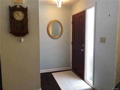 1278 Greenbrier Ln, North Tonawanda, NY 14120 - photo 3