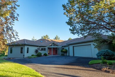2103CondorCourt_Exterior-32