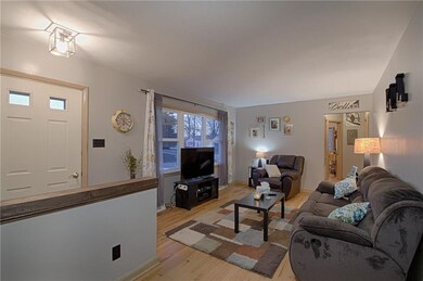 2739 60th St, Des Moines, IA 50322 - photo 5