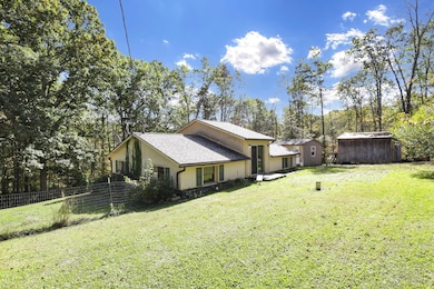 852 Wallace Rd, Little Hocking, OH 45742 - photo 3